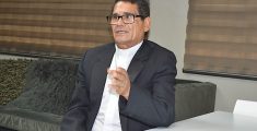 católicos